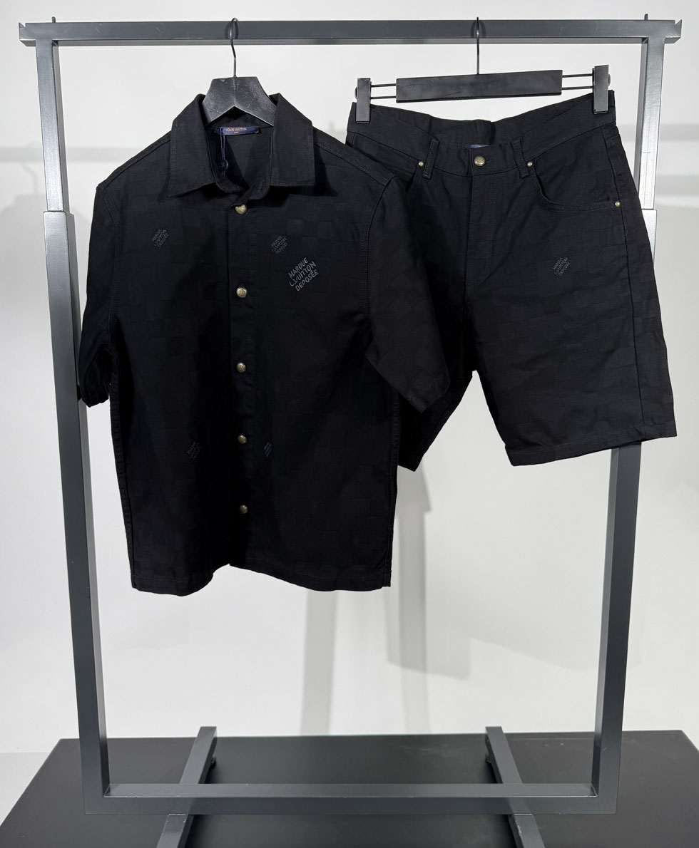 79 LOUIS VUITTON - Figura 1