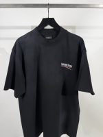 Balenciaga - Figura 2