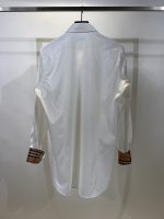 Burberry - Figura 2